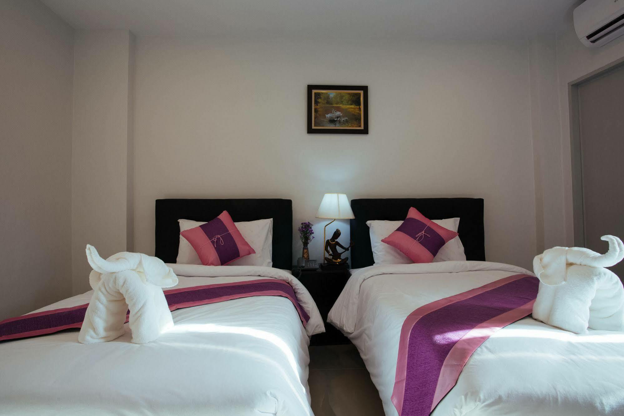 Bed and Breakfast Noble Tarntong Boutique Chiang Mai Esterno foto