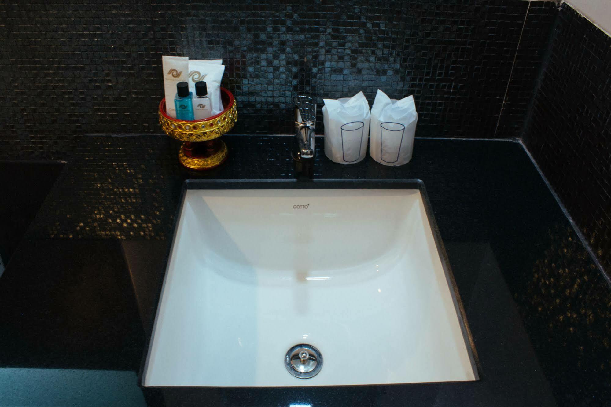 Bed and Breakfast Noble Tarntong Boutique Chiang Mai Esterno foto