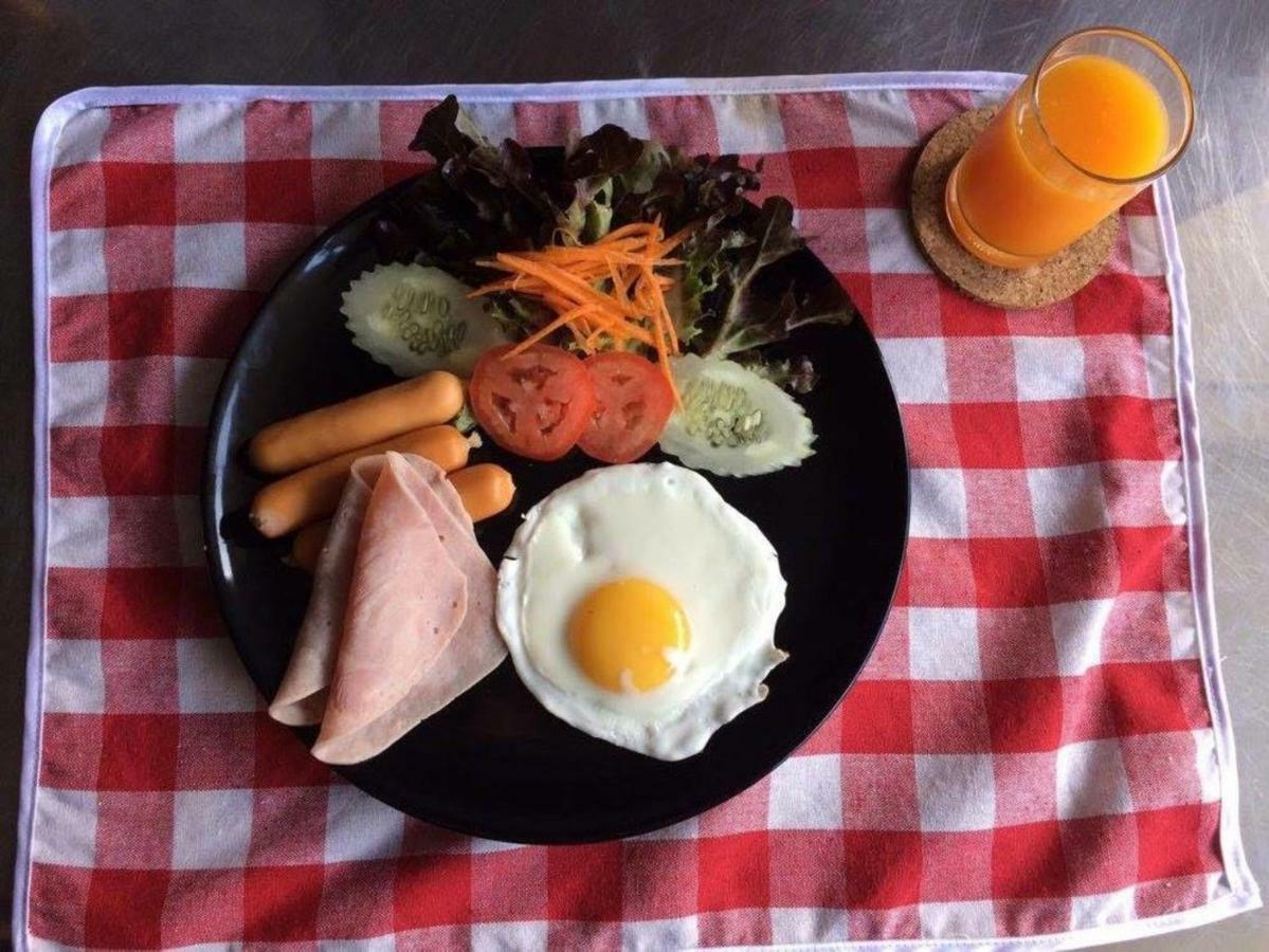 Bed and Breakfast Noble Tarntong Boutique Chiang Mai Esterno foto